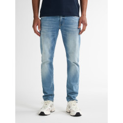 Vaquero Seaham Aren 5700
