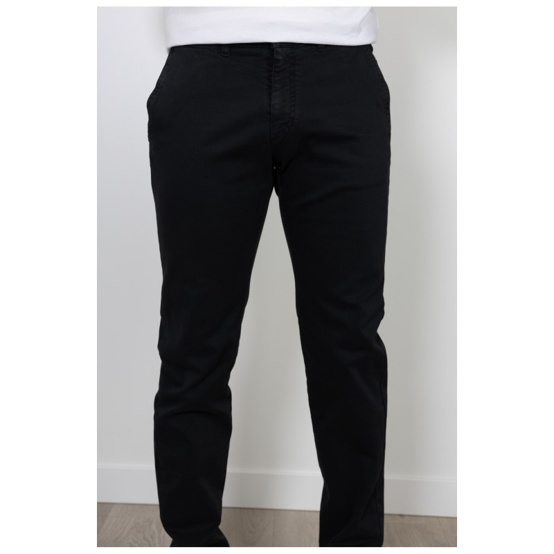 Pantalón Laredo Negro
